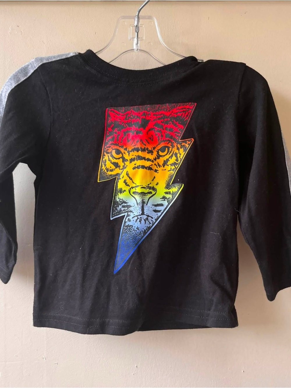 Lot of 3 Toddler Boys Long Sleeve Graphic Tees 12-18M - Picture 2 of 4